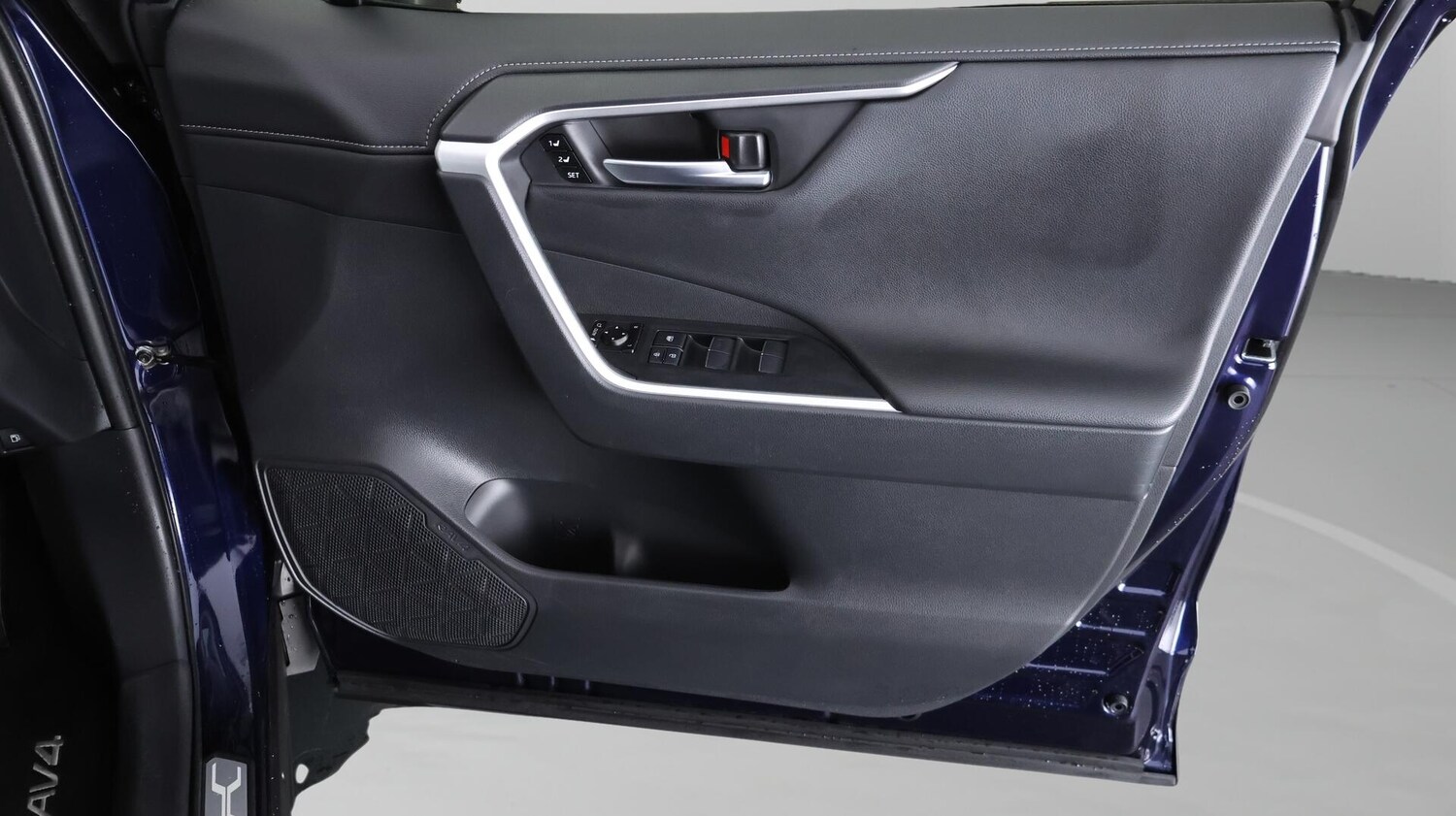 Used Toyota RAV4 2020 for sale - 76484428: Photo 15