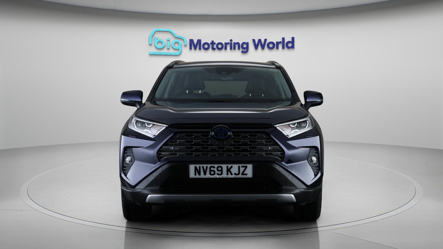 Used Toyota RAV4 2020 for sale - 76484428: Photo 2