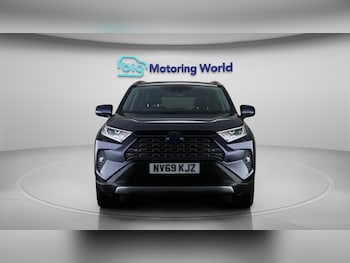 Used Toyota RAV4 2020 for sale - 76484428: Photo