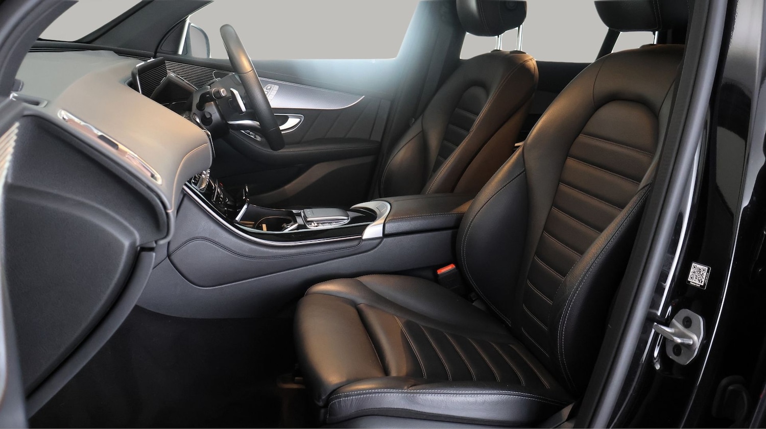 Used Mercedes-Benz EQC 2022 for sale - 77896023: Photo 14