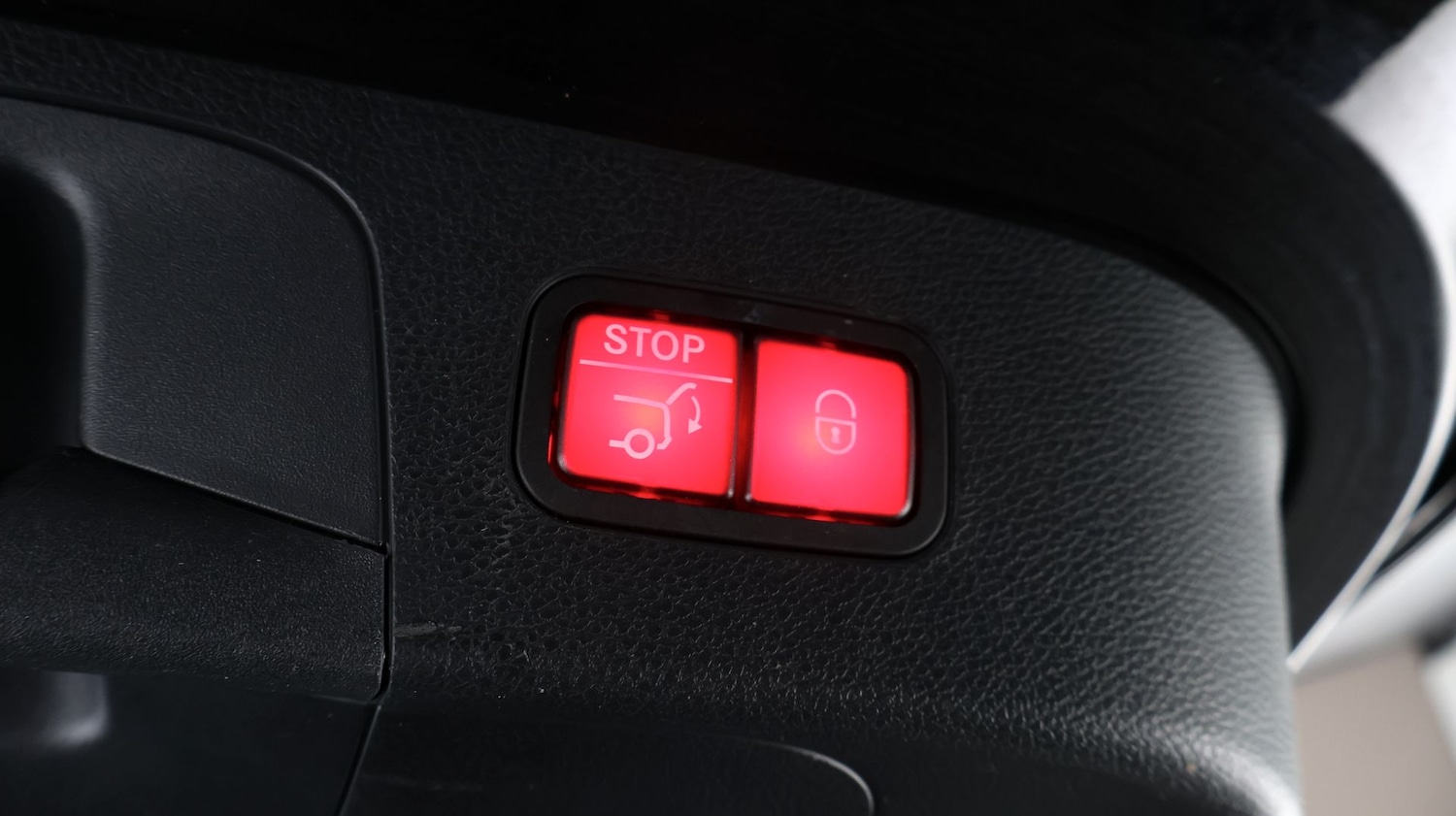 Used Mercedes-Benz EQC 2022 for sale - 77896023: Photo 22