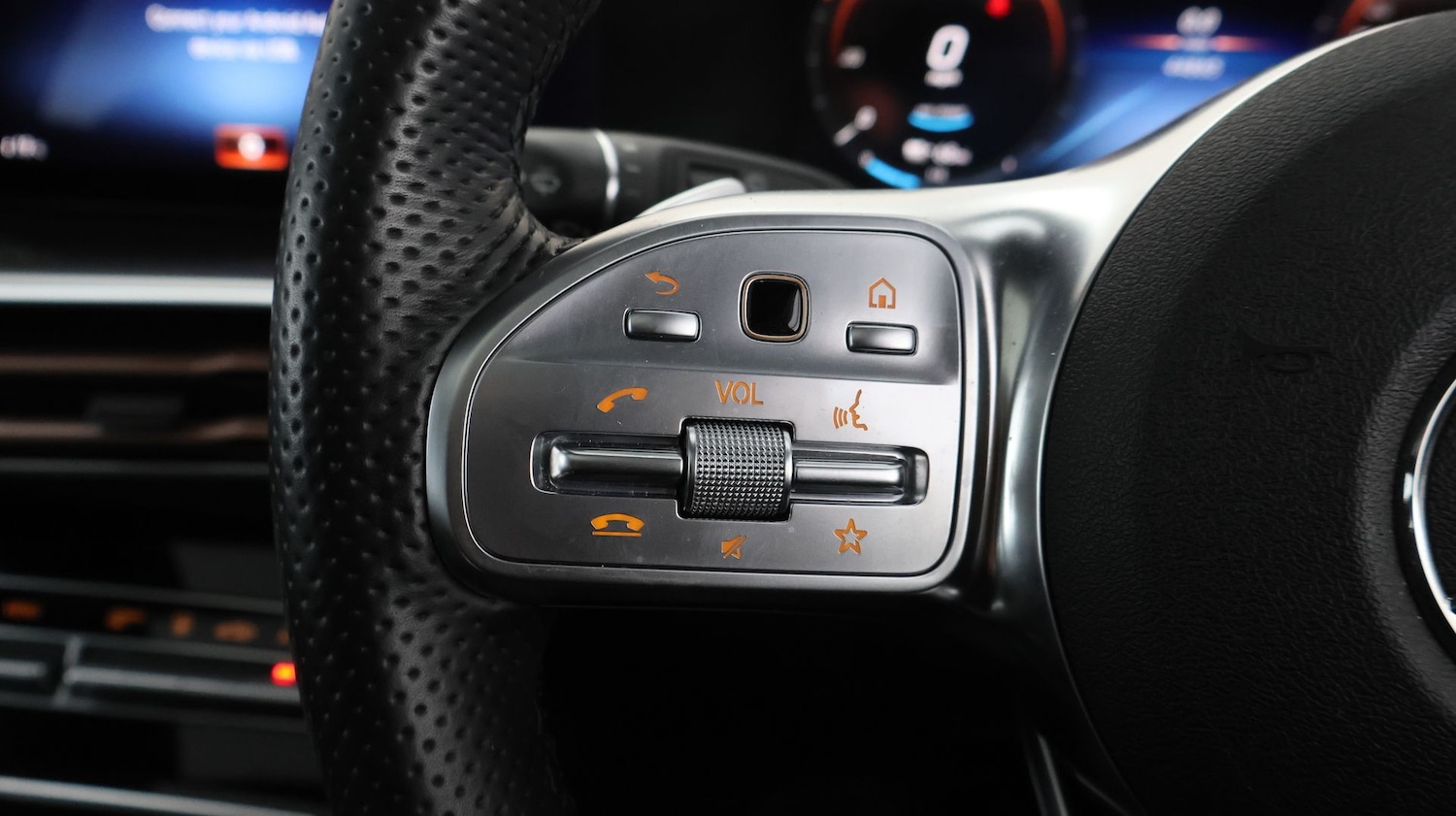 Used Mercedes-Benz EQC 2022 for sale - 77896023: Photo 29