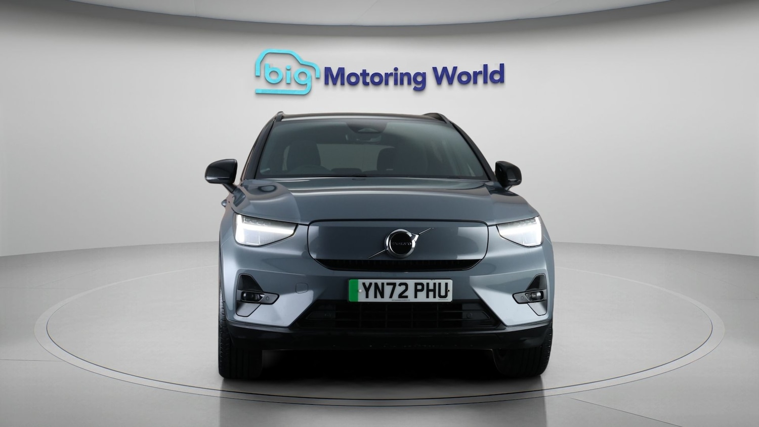 Used Volvo XC40 2022 for sale - 77233662: Photo 2