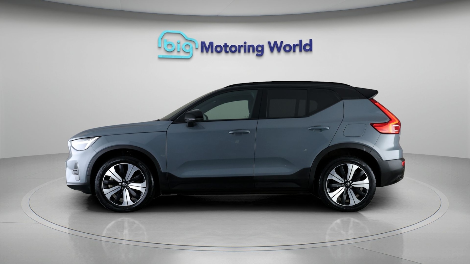 Used Volvo XC40 2022 for sale - 77233662: Photo 4