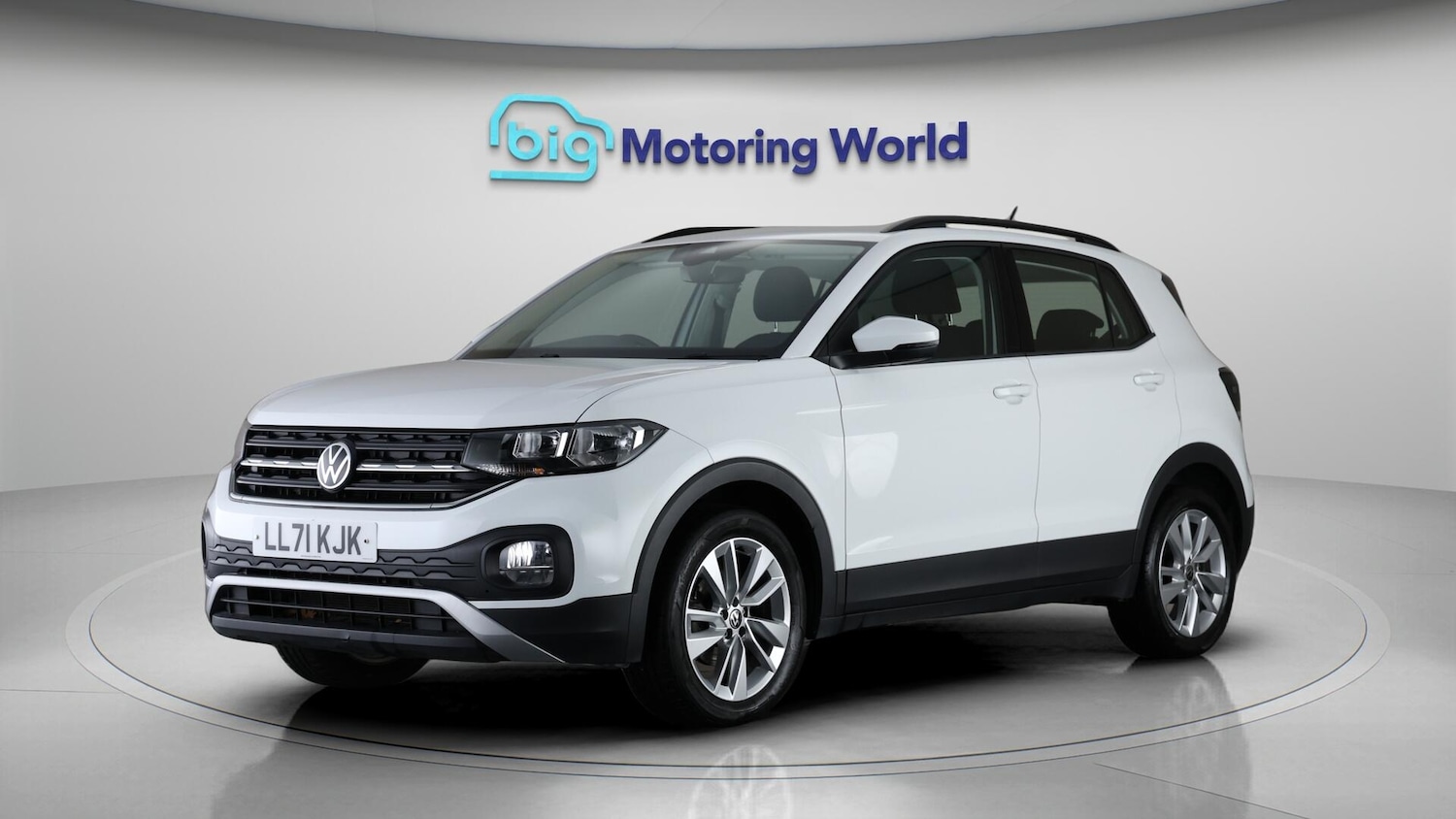 Used Volkswagen T-Cross 2021 for sale - 76689800: Photo 4