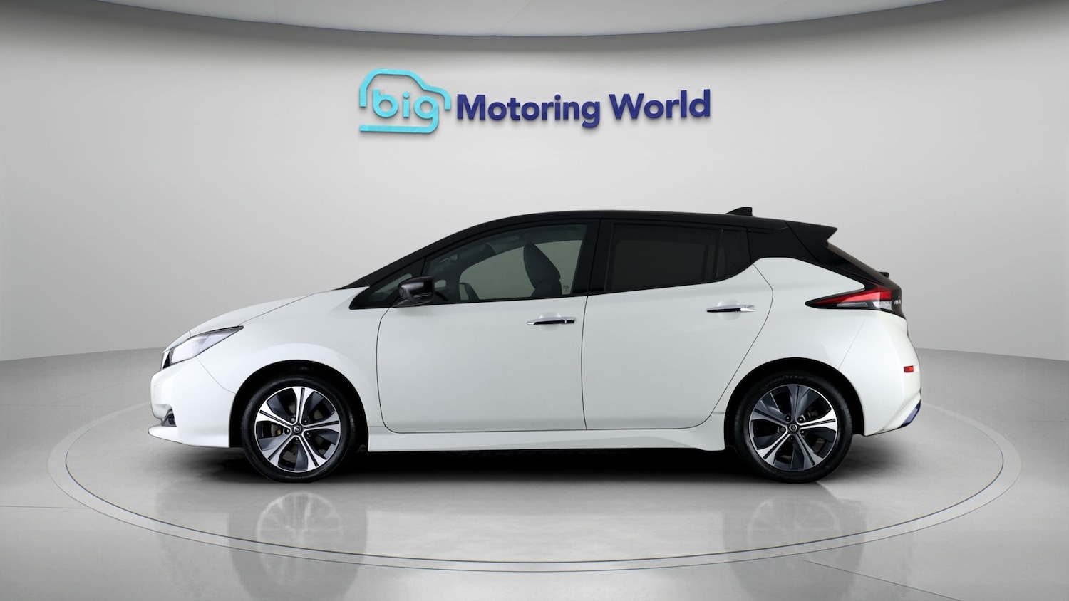 Used Nissan Leaf 2021 for sale - 77262085: Photo 4