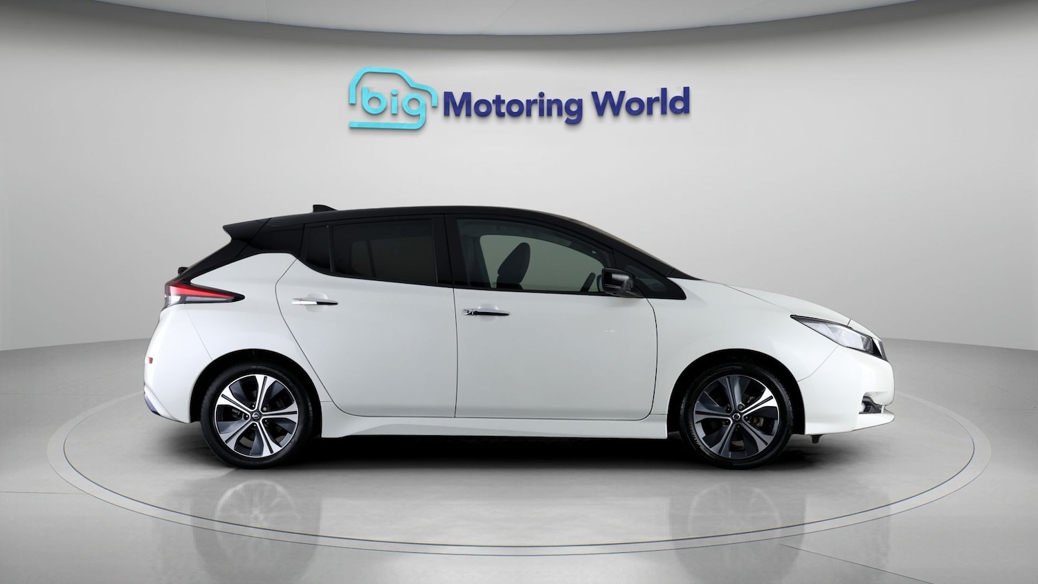 Used Nissan Leaf 2021 for sale - 77262085: Photo 8