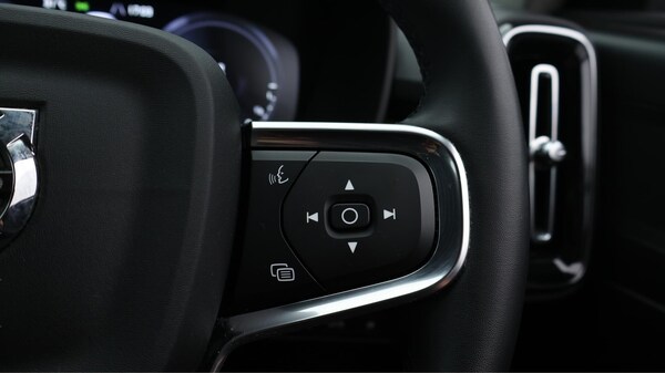 Used Volvo XC40 2022 for sale - 76175358: Photo 27