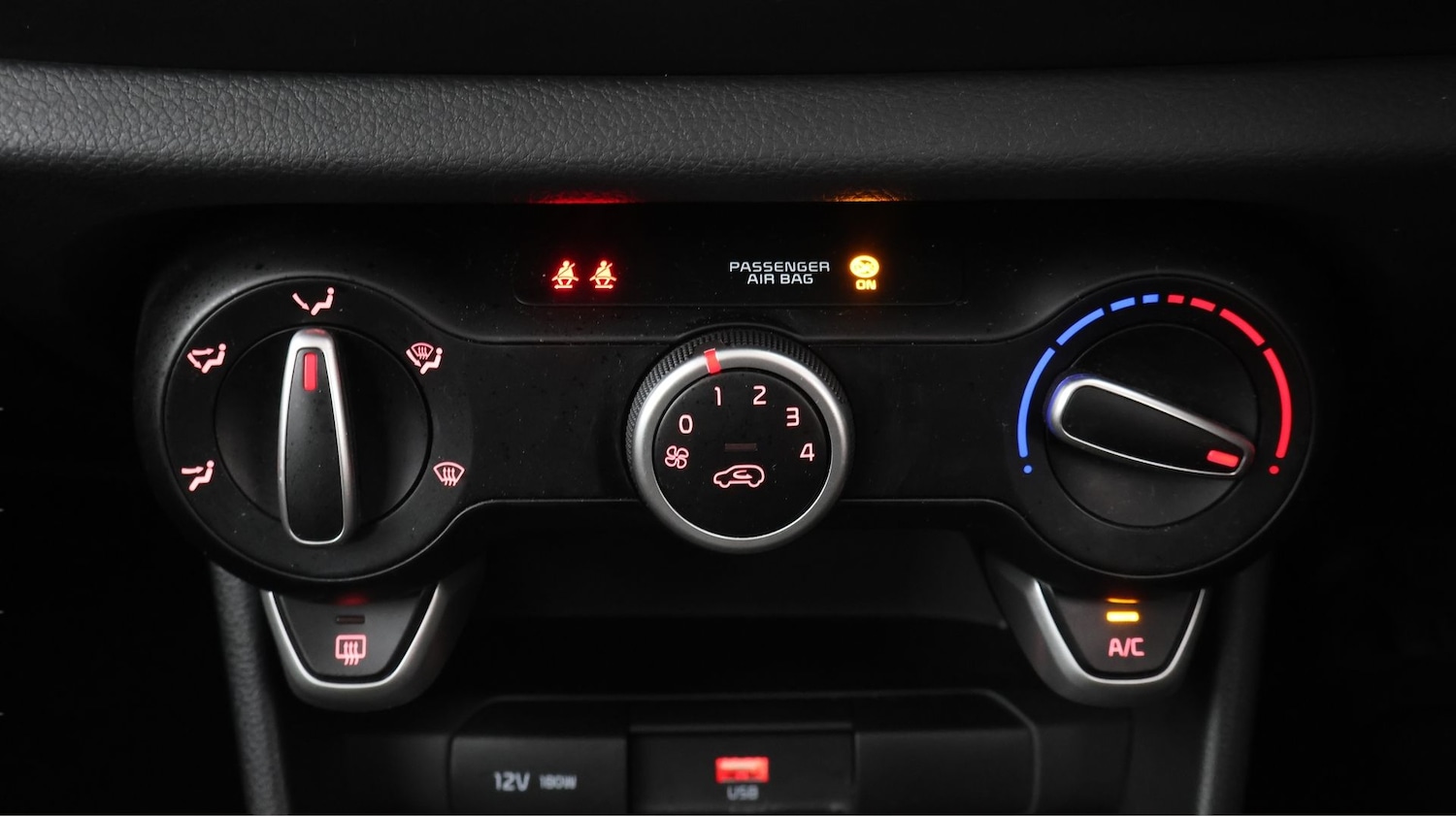 Used Kia Picanto 2023 for sale - 77304000: Photo 11