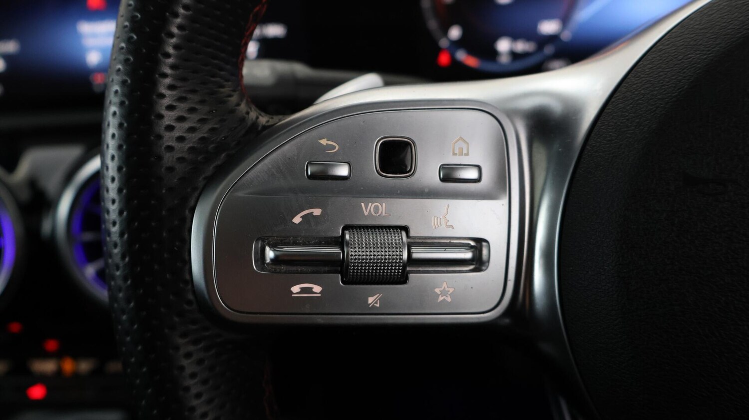 Used Mercedes-Benz CLA 2023 for sale - 76381308: Photo 23