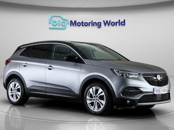 Vauxhall - Grandland X