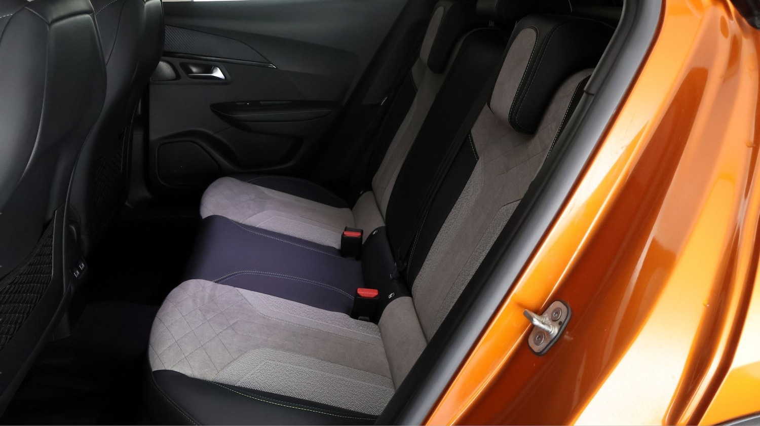 Used Peugeot 2008 2022 for sale - 77436243: Photo 16