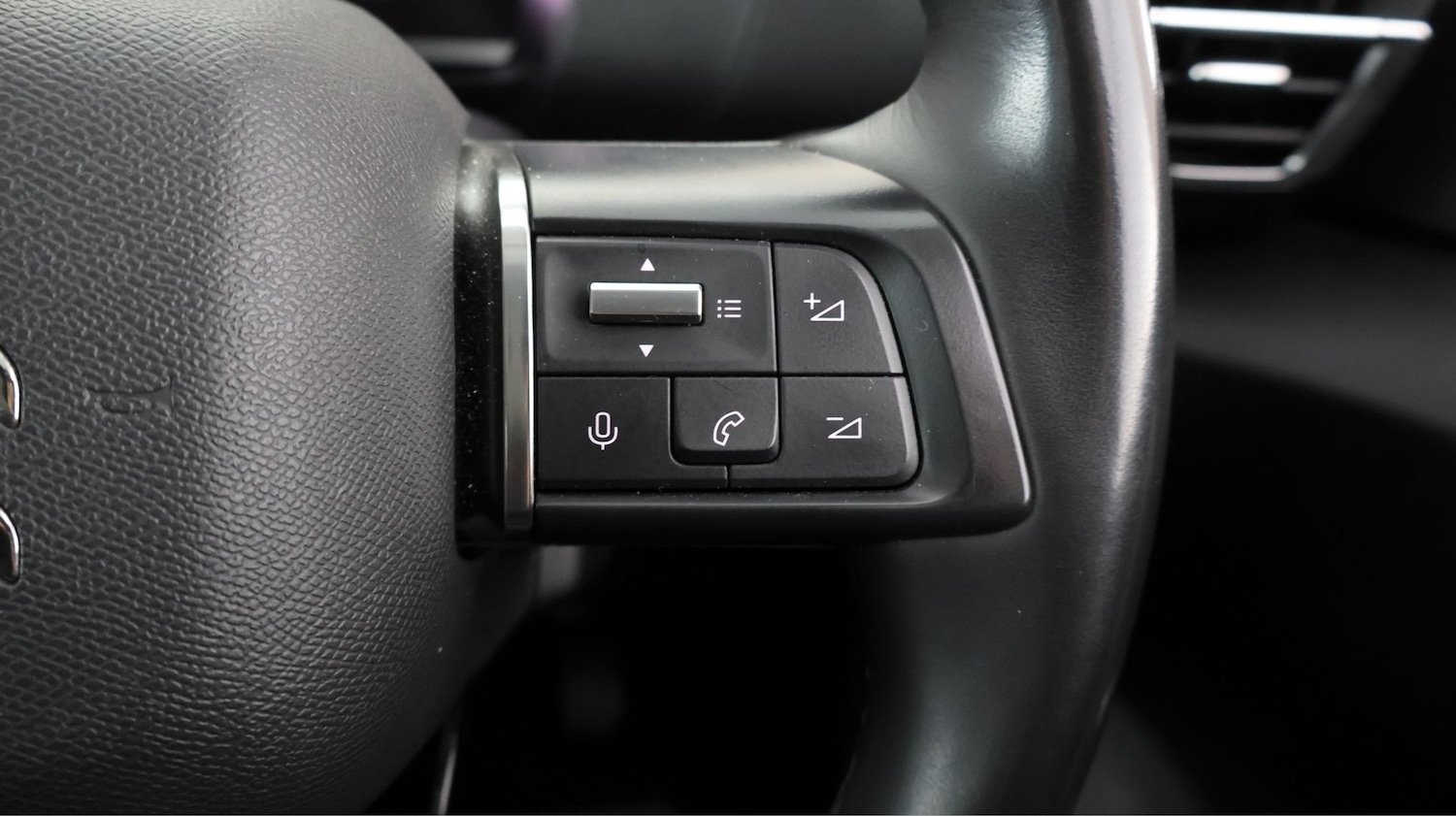 Used Citroen C4 2023 for sale - 77975770: Photo 23