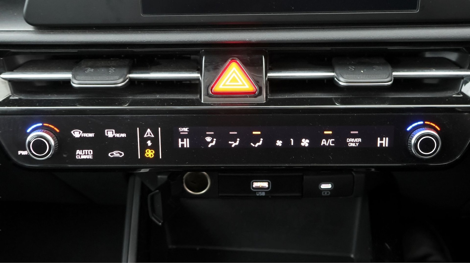 Used Kia Niro 2023 for sale - 78140528: Photo 11