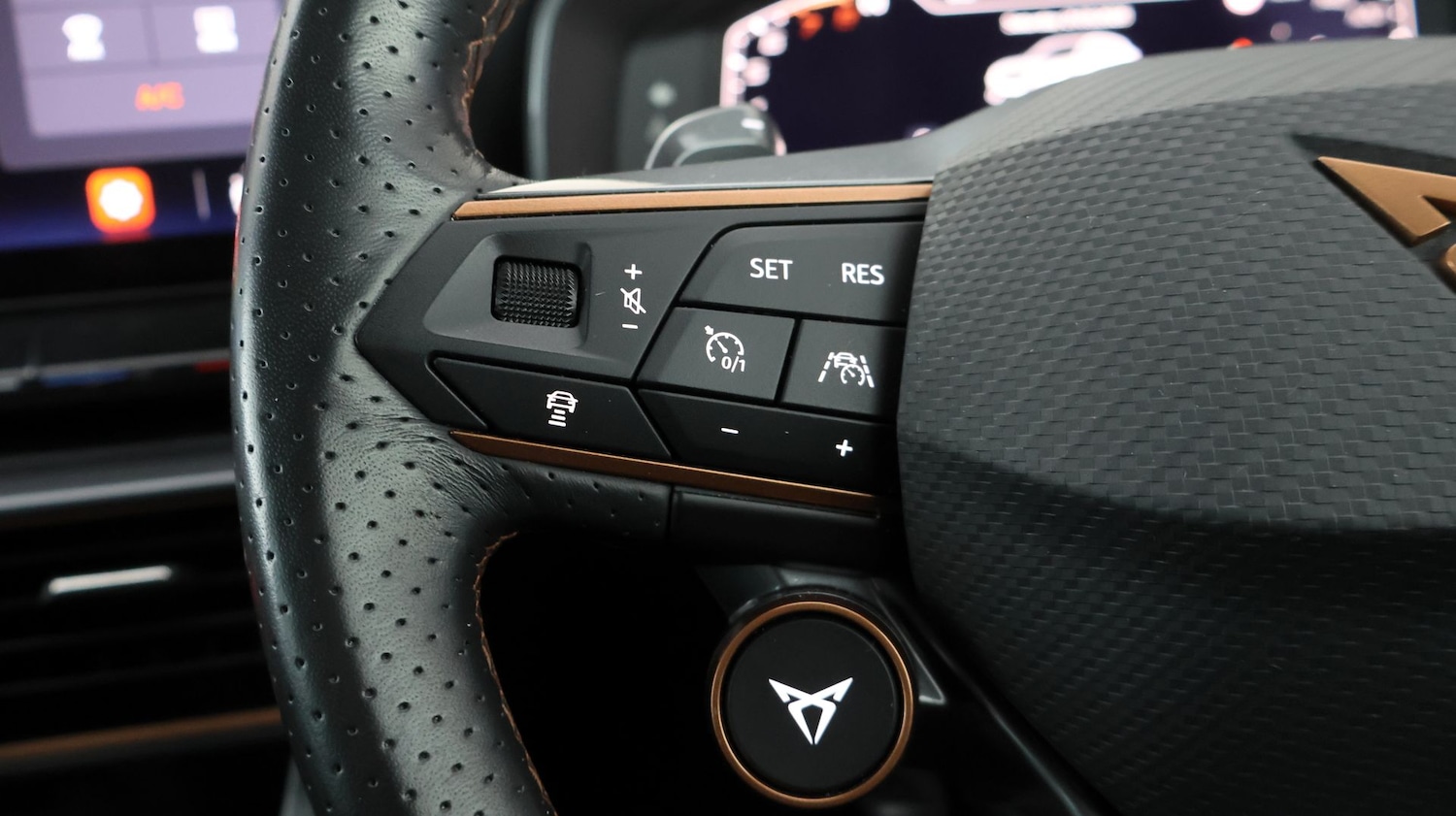 Used Cupra Formentor 2023 for sale - 77974325: Photo 24