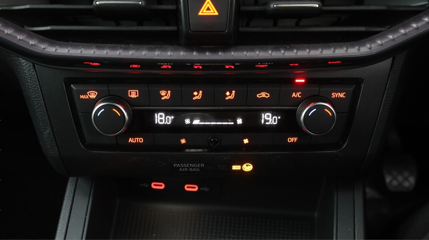 Used SEAT Ibiza 2024 for sale - 77852704: Photo 12