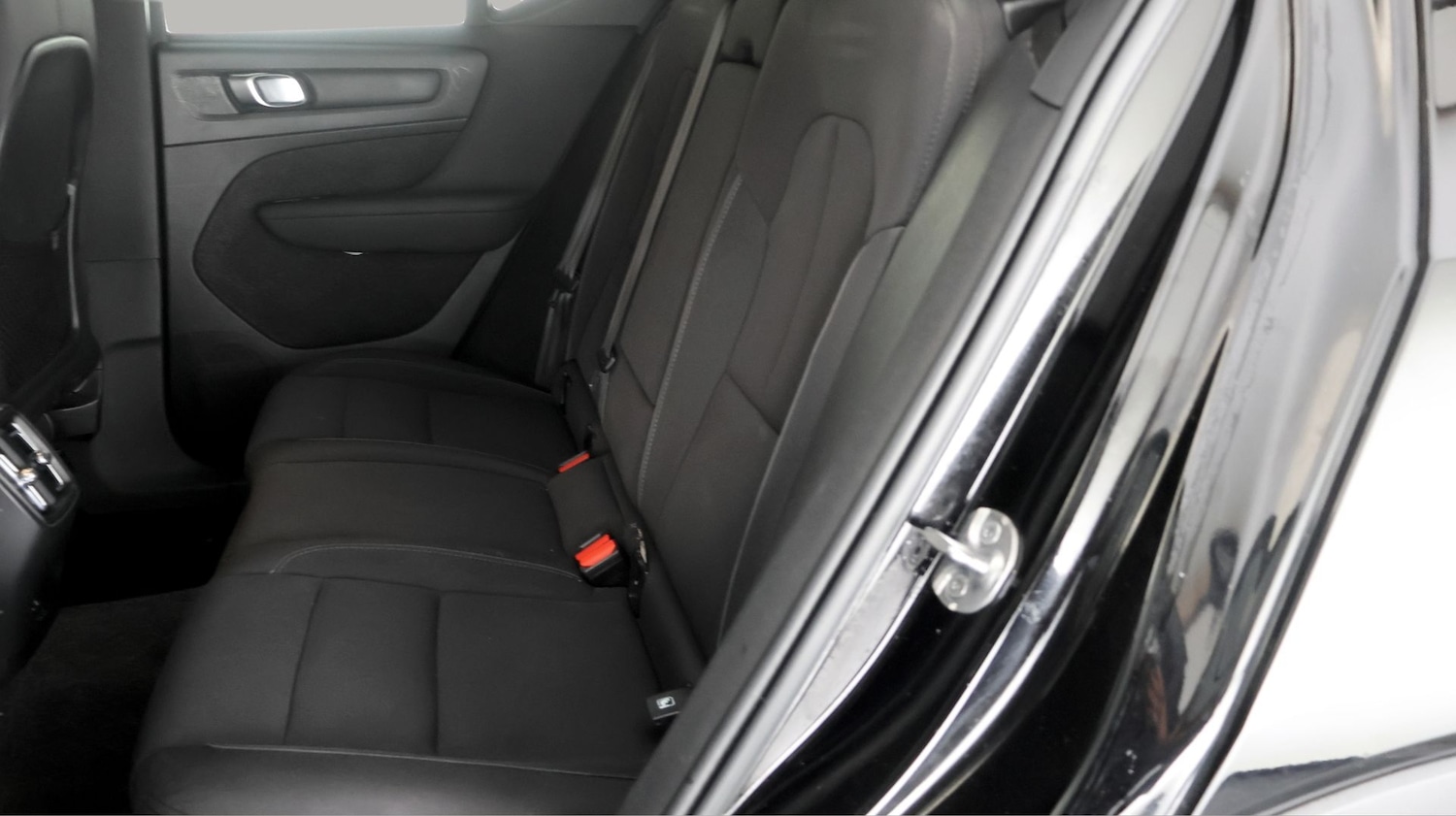 Used Volvo XC40 2023 for sale - 77694519: Photo 16