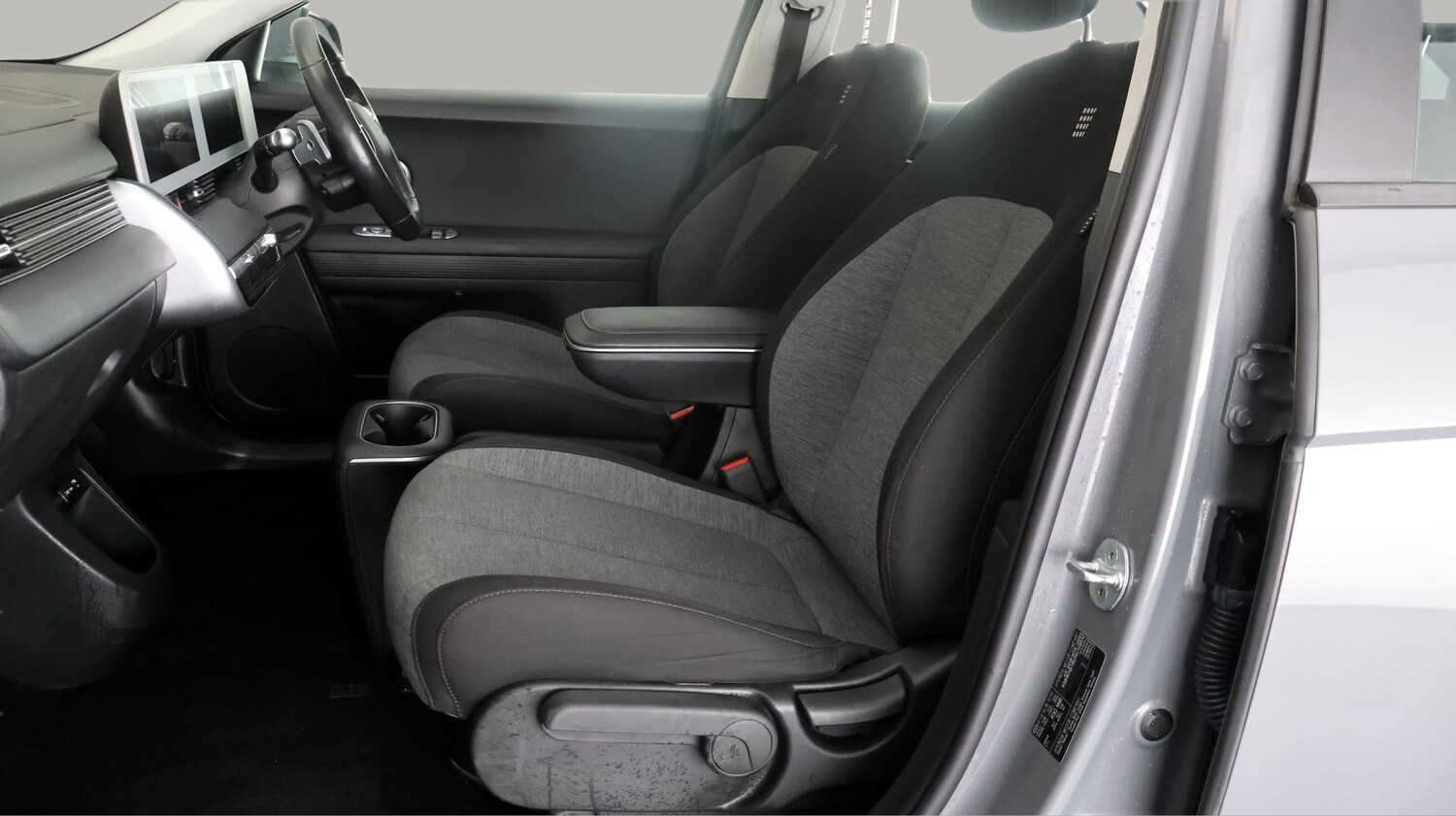 Used Hyundai IONIQ 5 2023 for sale - 77249142: Photo 14