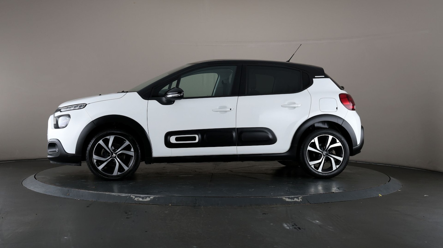 Used Citroen C3 for sale - 76810701: Photo 30