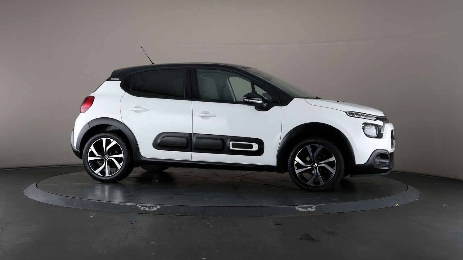 Used Citroen C3 for sale - 76810701: Photo 50