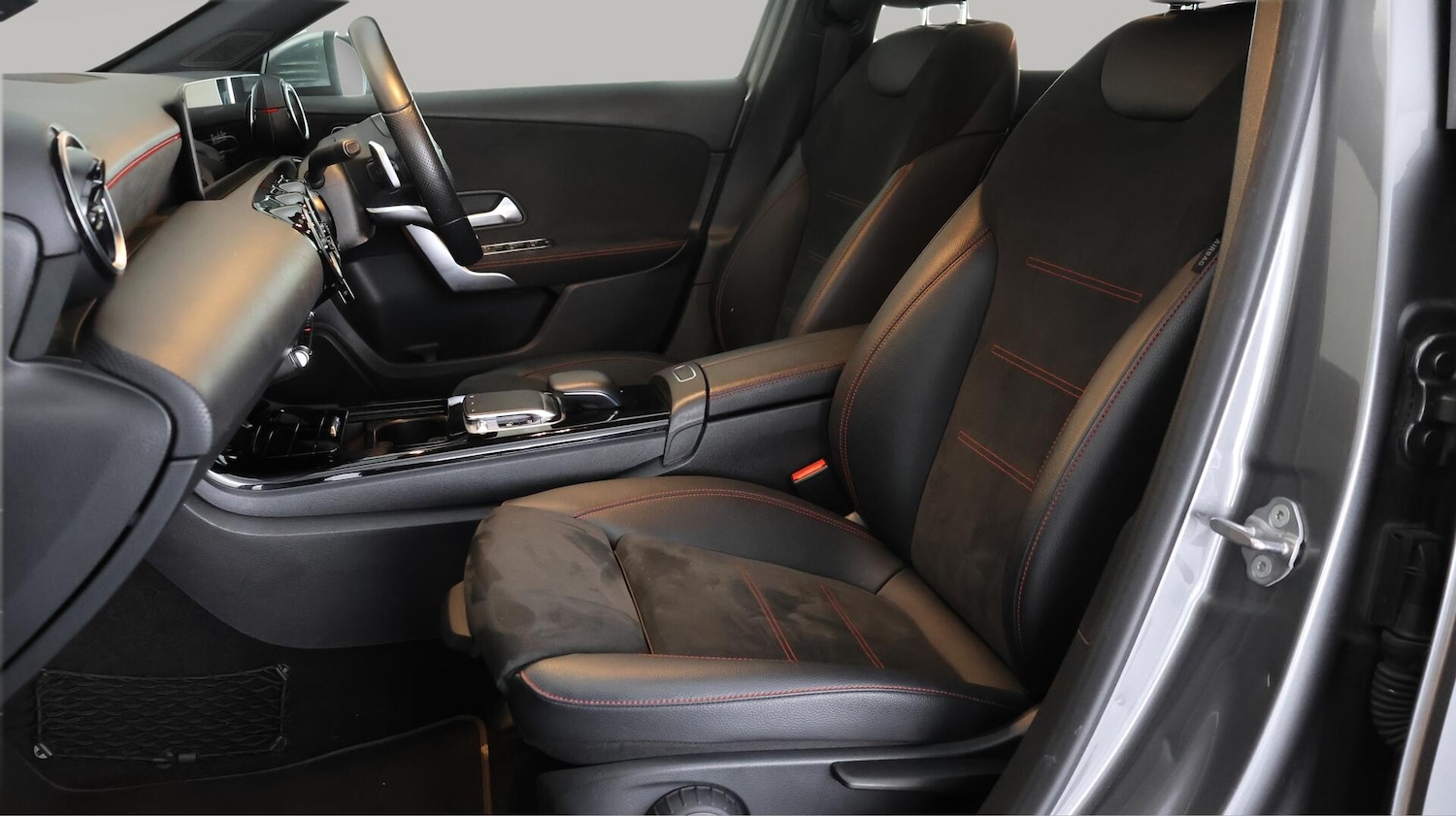 Used Mercedes-Benz A-Class 2019 for sale - 76765353: Photo 15