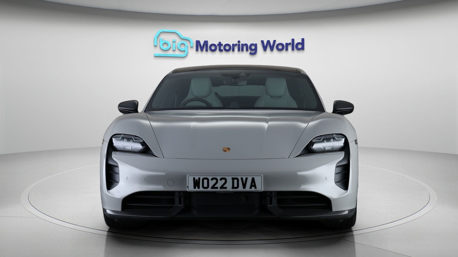 Used Porsche Taycan for sale - 78112324: Photo 2