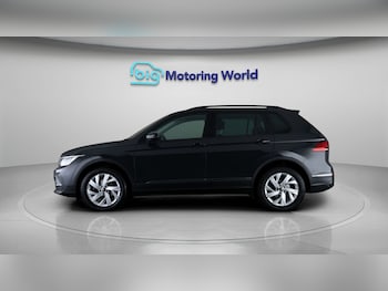 Used Volkswagen Tiguan 2022 for sale - 78862900: Photo