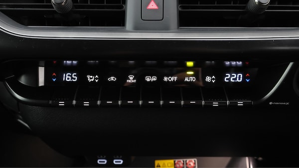 Used Lexus UX 2023 for sale - 76122076: Photo 11