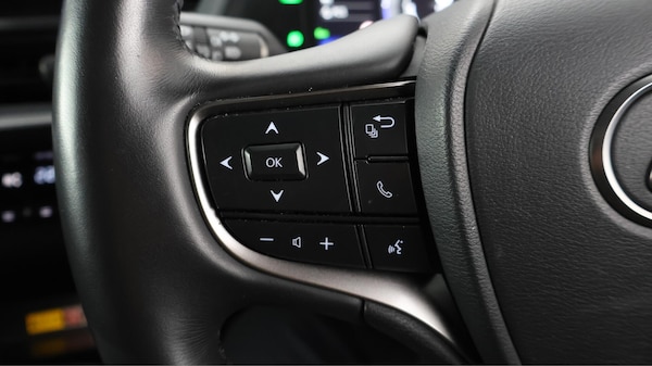 Used Lexus UX 2023 for sale - 76122076: Photo 20