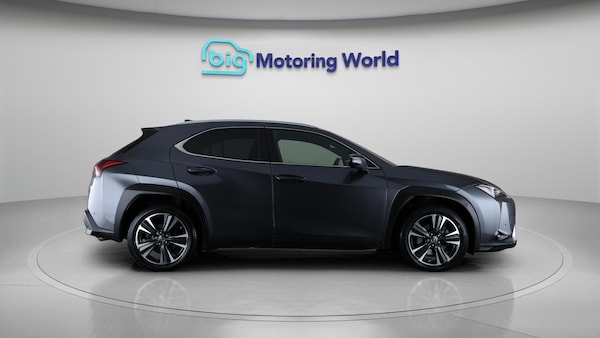 Used Lexus UX 2023 for sale - 76122076: Photo 8