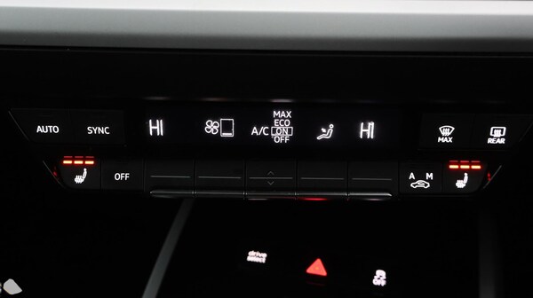 Used Audi Q4 e-tron 2022 for sale - 76270275: Photo 12