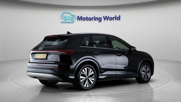 Used Audi Q4 e-tron 2022 for sale - 76270275: Photo 7