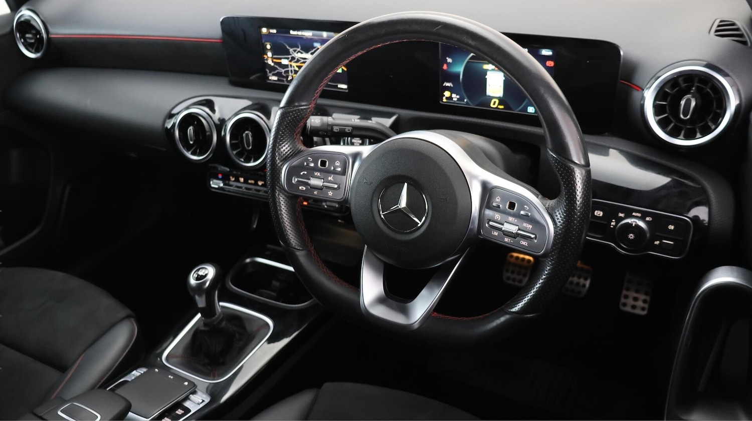 Used Mercedes-Benz A-Class 2019 for sale - 76765512: Photo 10