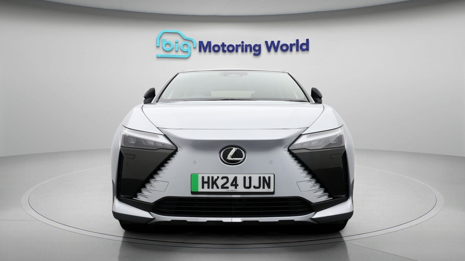 Used Lexus RZ 2024 for sale - 77283160: Photo 2