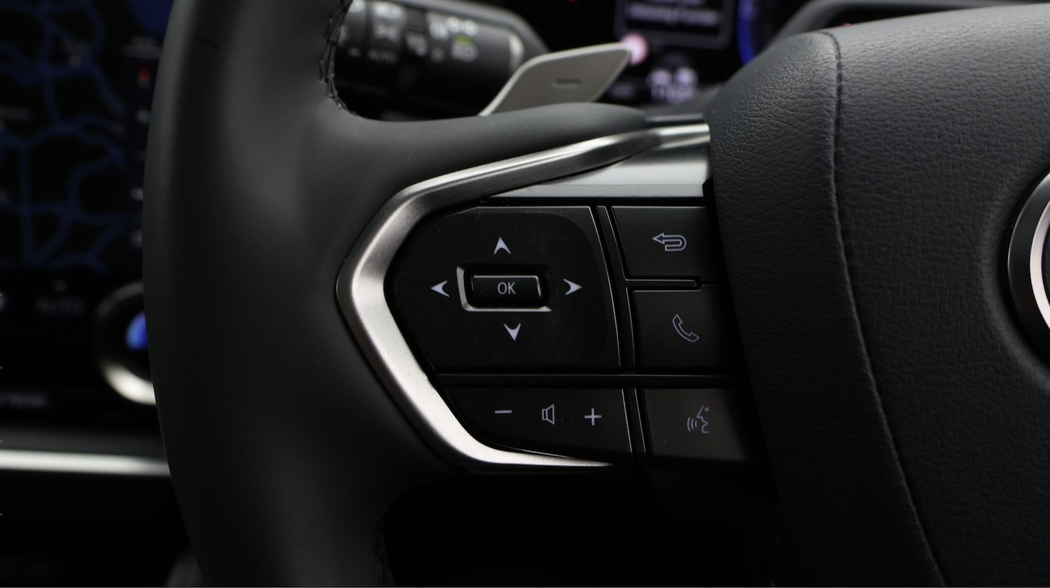 Used Lexus RZ 2024 for sale - 77283160: Photo 22