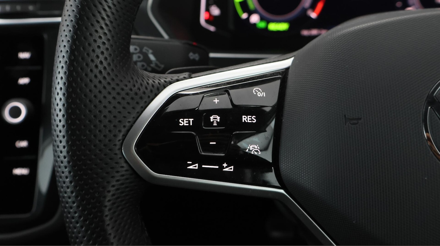 Used Volkswagen Tiguan 2023 for sale - 76780971: Photo 22