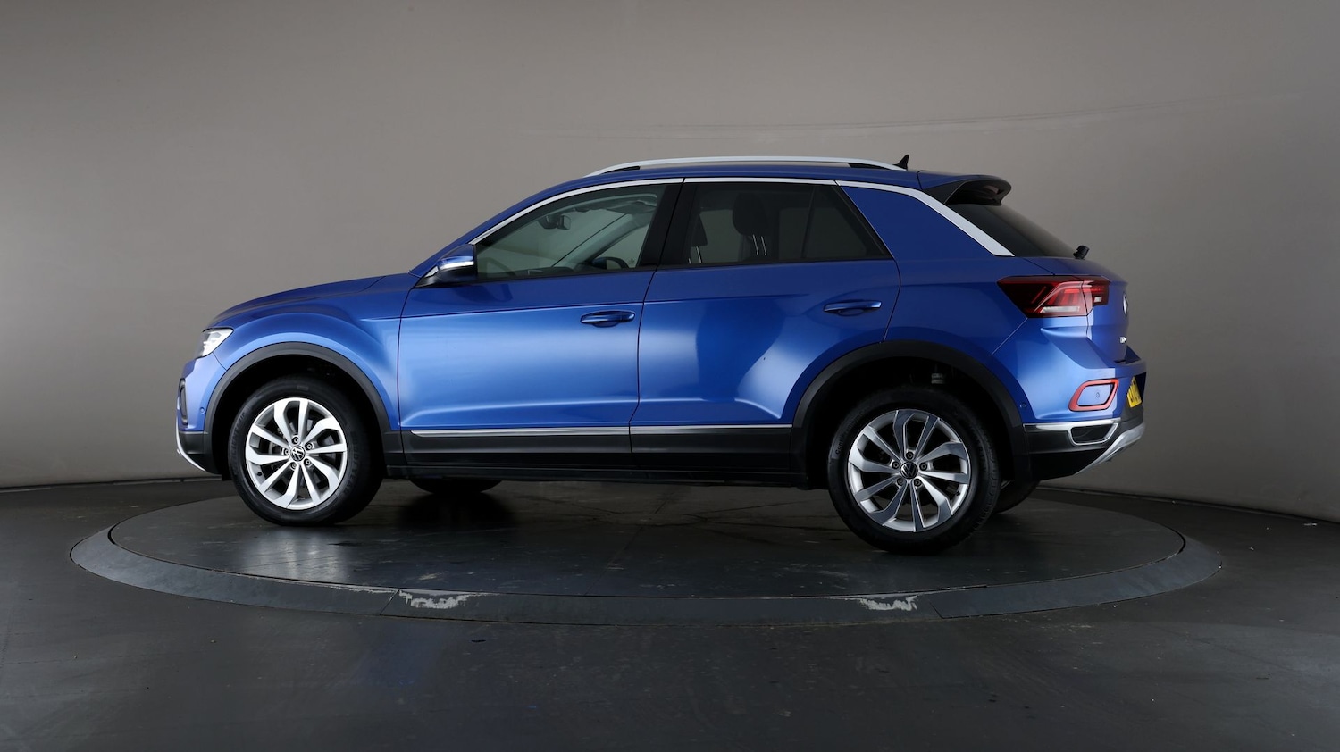Used Volkswagen T-Roc 2022 for sale - 77086626: Photo 45