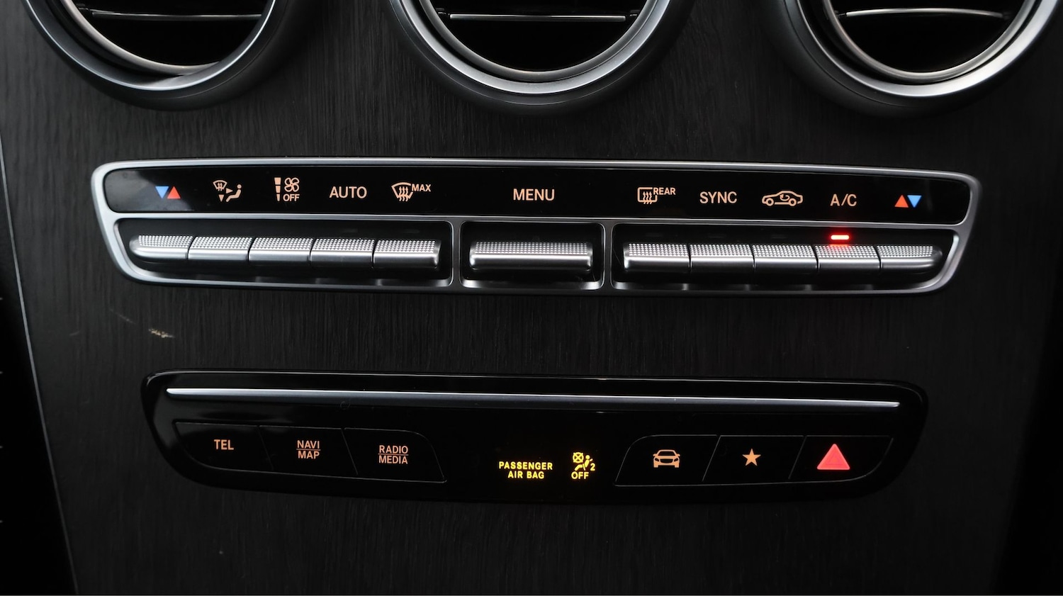 Used Mercedes-Benz GLC 2019 for sale - 77689458: Photo 12