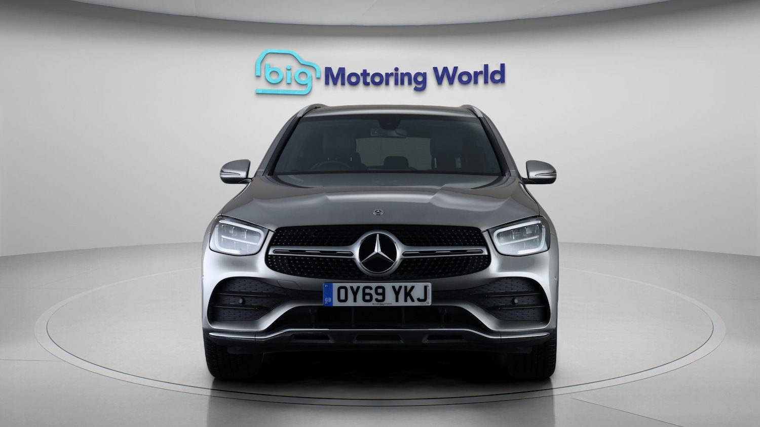 Used Mercedes-Benz GLC 2019 for sale - 77689458: Photo 2