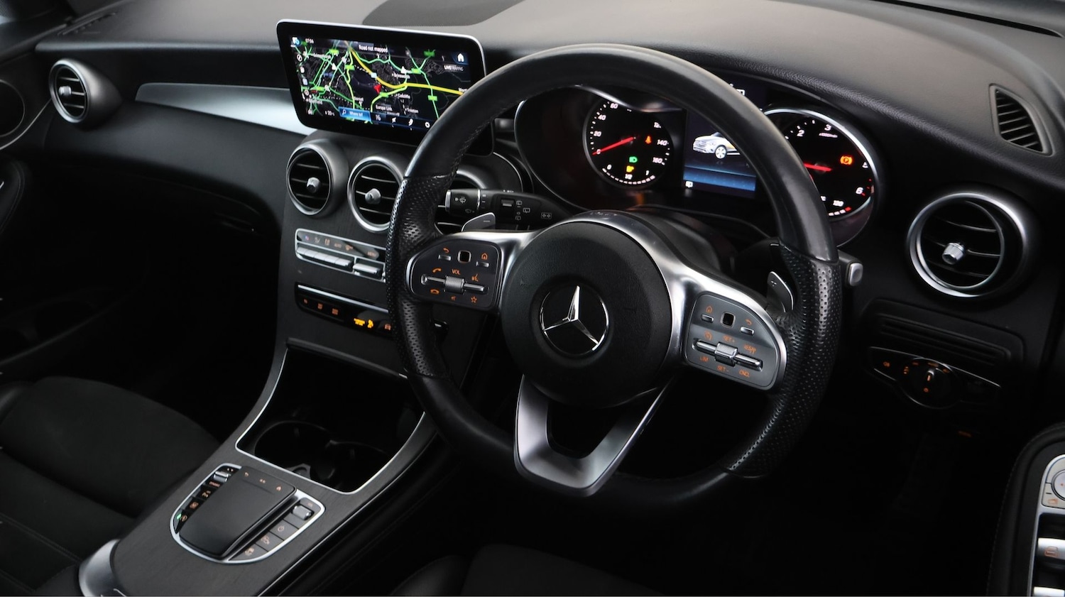 Used Mercedes-Benz GLC 2019 for sale - 77689458: Photo 9