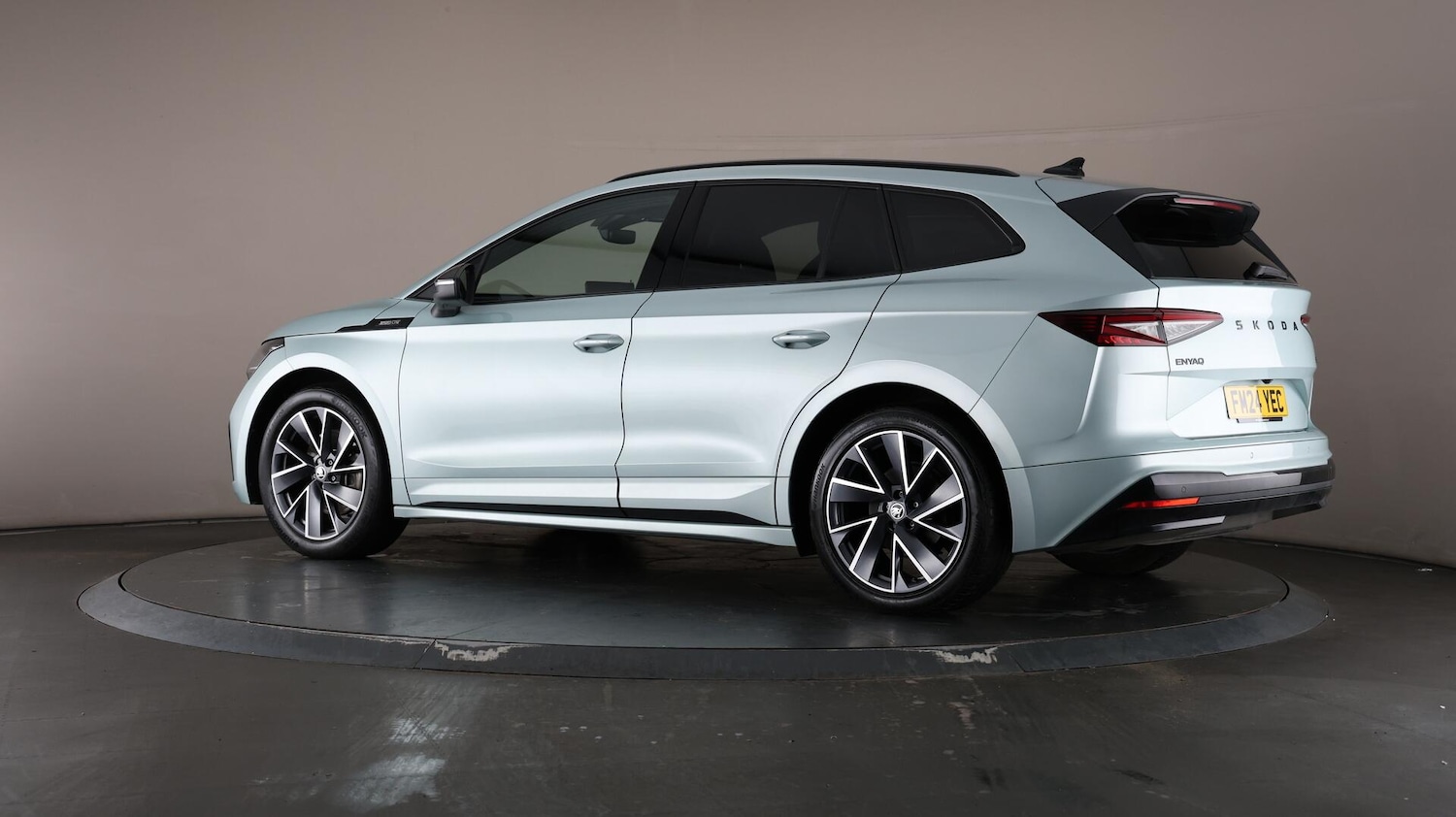 Used Skoda Enyaq 2024 for sale - 76138281: Photo 76