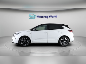 Used Vauxhall Grandland 2023 for sale - 79191188: Photo