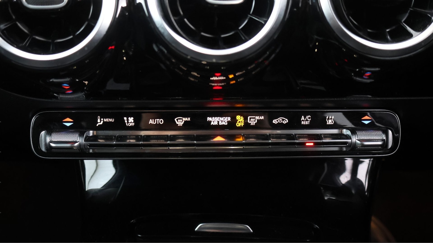 Used Mercedes-Benz A-Class 2020 for sale - 78166848: Photo 12