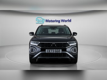 Used Volkswagen T-Roc 2023 for sale - 78360479: Photo