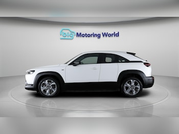 Used Mazda MX-30 2022 for sale - 76189424: Photo 4