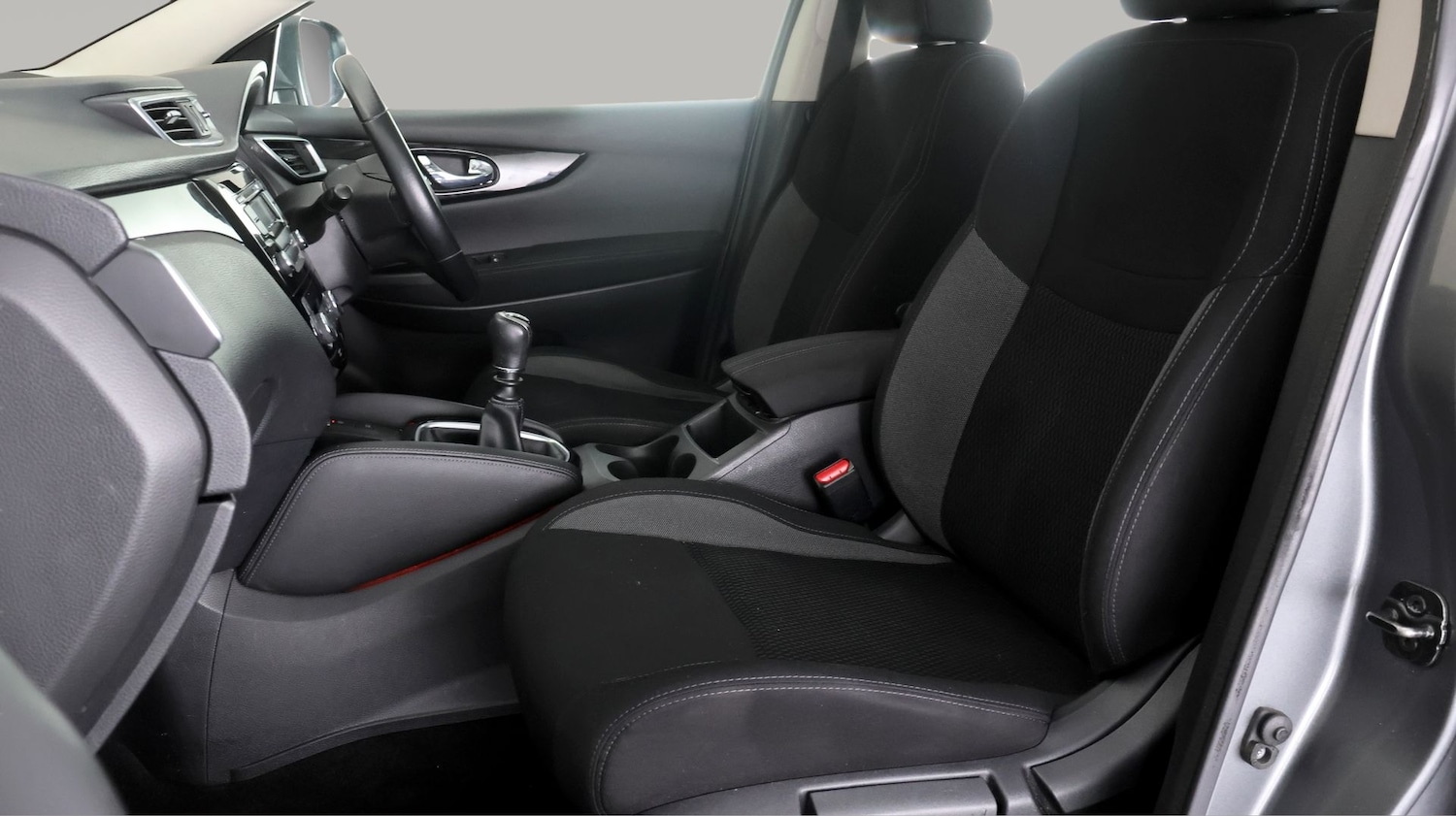 Used Nissan Qashqai 2018 for sale - 77182160: Photo 13