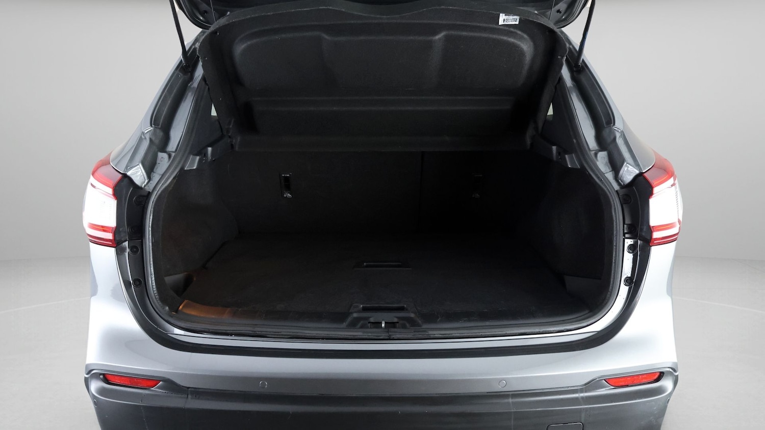 Used Nissan Qashqai 2018 for sale - 77182160: Photo 16