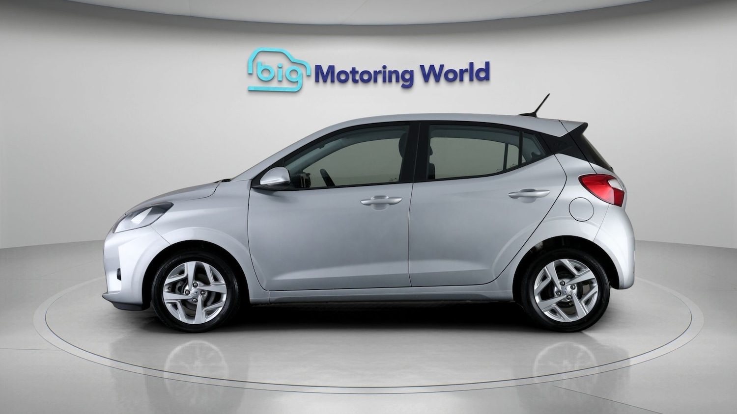 Used Hyundai i10 2023 for sale - 77710739: Photo 4