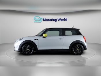 Used MINI Electric Hatch 2022 for sale - 79340712: Photo