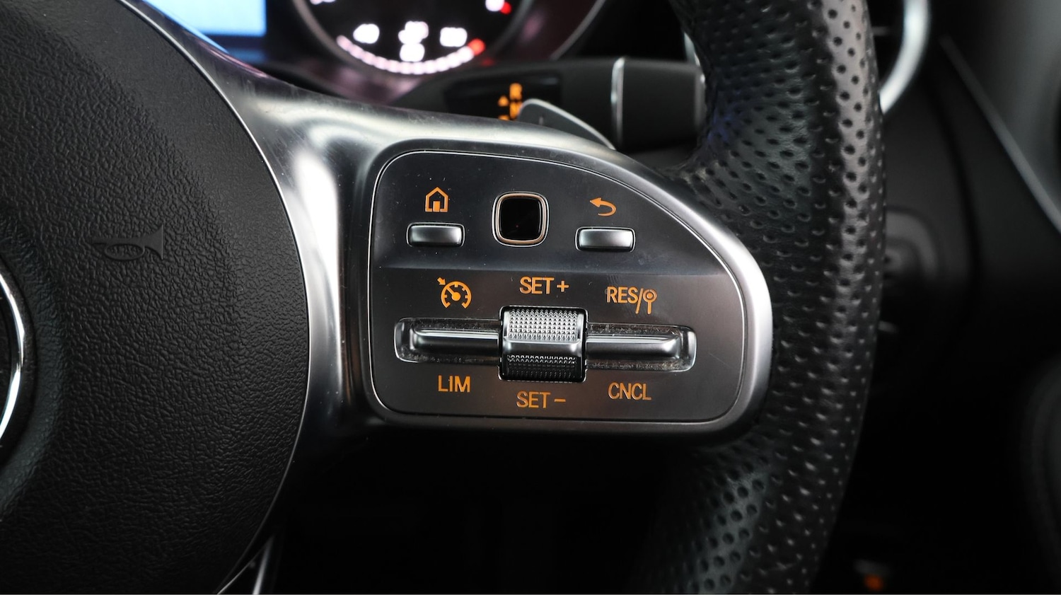 Used Mercedes-Benz GLC 2022 for sale - 78131489: Photo 24